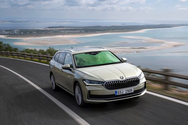 Škoda Superb Combi Škoda Superb Combi