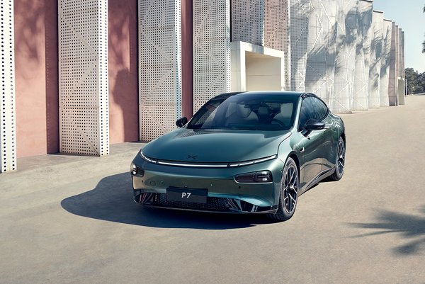 XPENG P7 XPENG P7